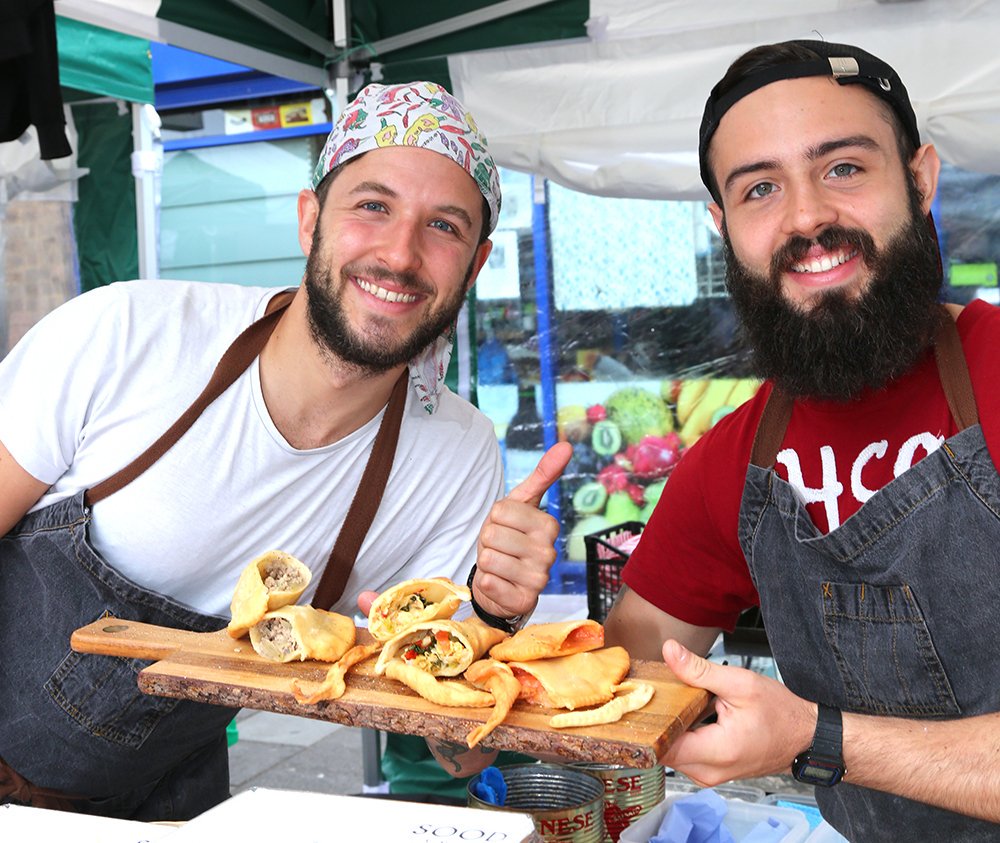 marketsmatter's tweet photo. Are you interesting starting a business trading on markets, festivals and fairs in the UK? Good shout! 👌 Find out how the NMTF supports #startups here: https://t.co/Sep3Xh9iPj 👈👀 #marketsmatter #SmallBizSatUK @SmallBizSatUK @johndyson14 @nmtfcx @Nabma_Markets @loveurlocalmkt https://t.co/4k6dNBW3mj