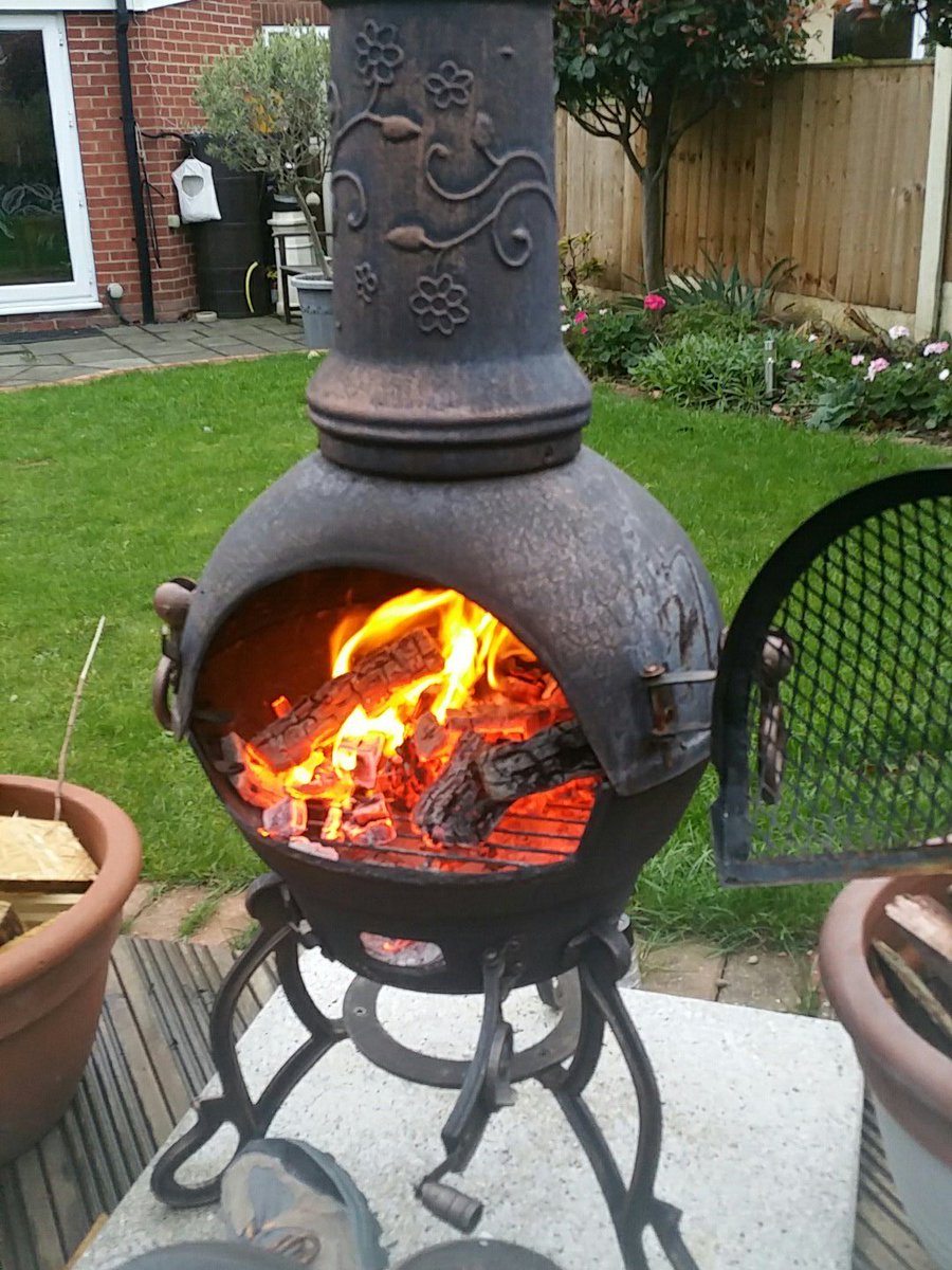 simewebster's tweet photo. Chilling in front of the fire https://t.co/n92YS32Lcq