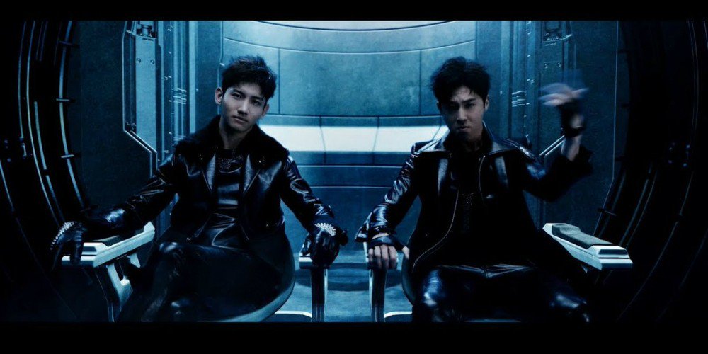 TVXQ unveils the full MV of Japanese track 'Reboot'
allkpop.com/article/2017/1…
