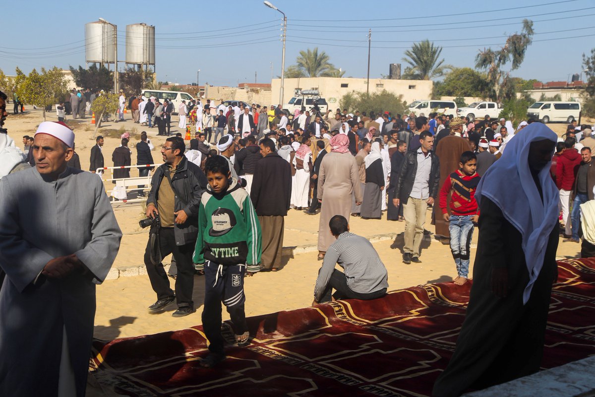 anadoluagency's tweet photo. Prayer services resume at bomb-hit #Egypt mosque https://t.co/bpkkft7nPE
#EgyptMosqueAttack https://t.co/DOuvwH3uu4