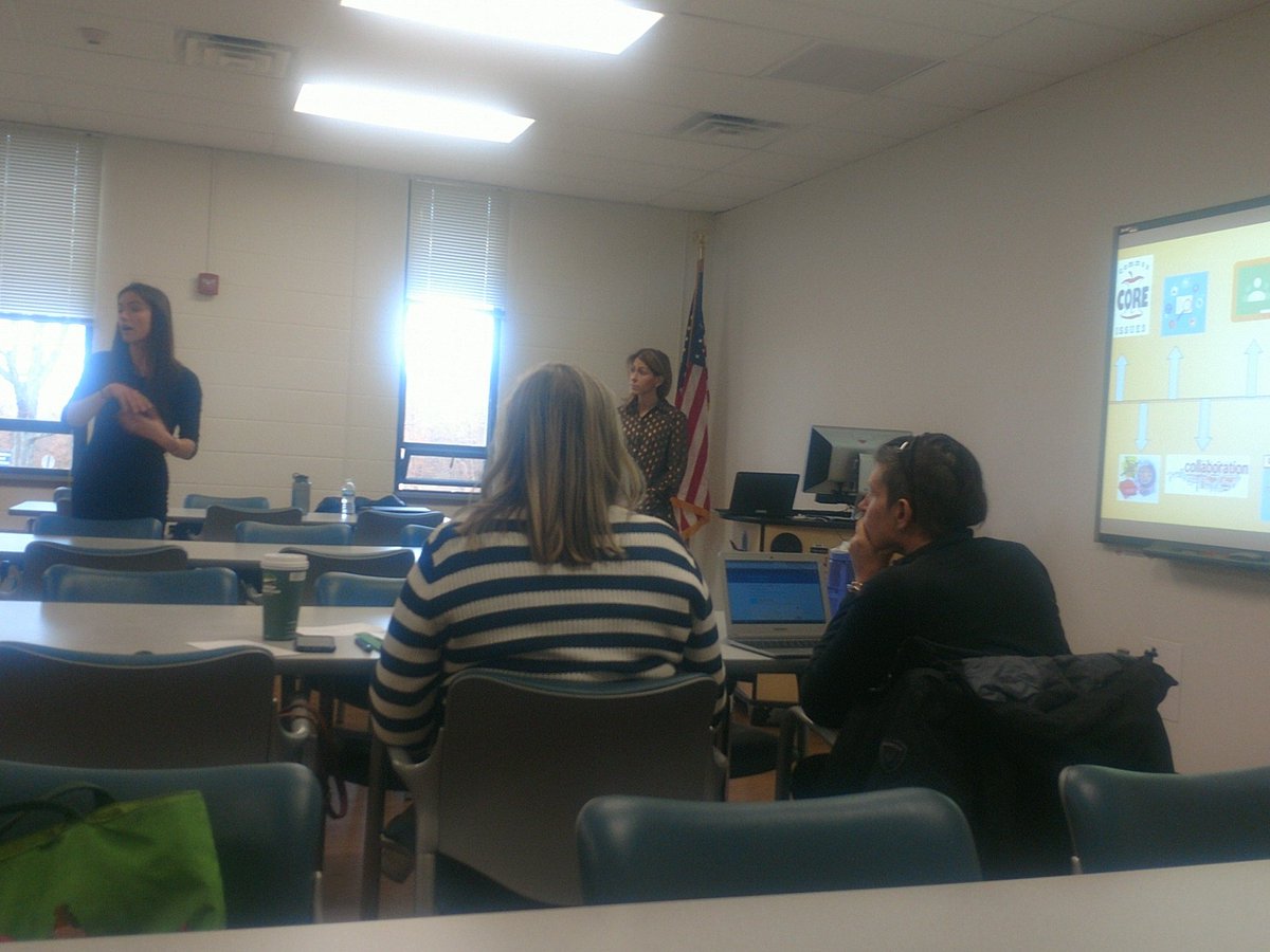 FredEnde's tweet photo. Cara Dippolito and Stephanie Leone (@SRLwithlove) sharing success with #BlendedLearning platforms. #PNWEmpowerConf cc: @EastchesterUFSD #NYEDChat https://t.co/Kx5cuD0Cvf