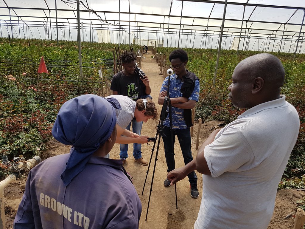 nbostorylab's tweet photo. Our participants in the field working their advisor @benkreimer on their first #VR film. #NBOVRHack https://t.co/Hk0kaOsmgt