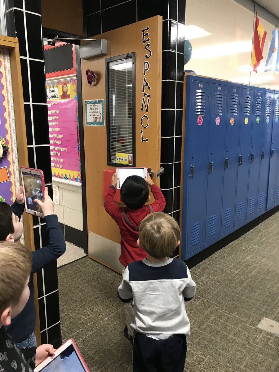 MrsMiller103's tweet photo. Letter Hunt #engage103 https://t.co/0RZIPSpyNv