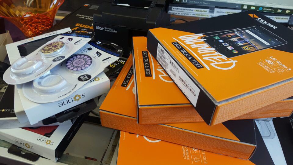 ecm_sinai's tweet image. 4 lines out of Wallace, ALL with device protection ! #ECMNC #BoostTakeover @ECMNORTHSIDE @BDP_Marco @SPG_AJ @daniellewoody8 @shawnatspg