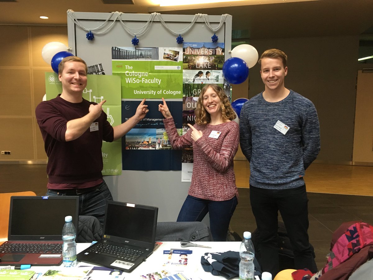 WiSoUniCologne's tweet photo. Greetings from VSE - University of Economics, #Prague. The WiSo #students Ann-Christin, Kai and Nicolas are spending this fall in the Czech Republic and have taken part in the #International Fair promoting @UniCologne as #exchange destination for #VSE students. #termabroad https://t.co/X19rUWzIUN