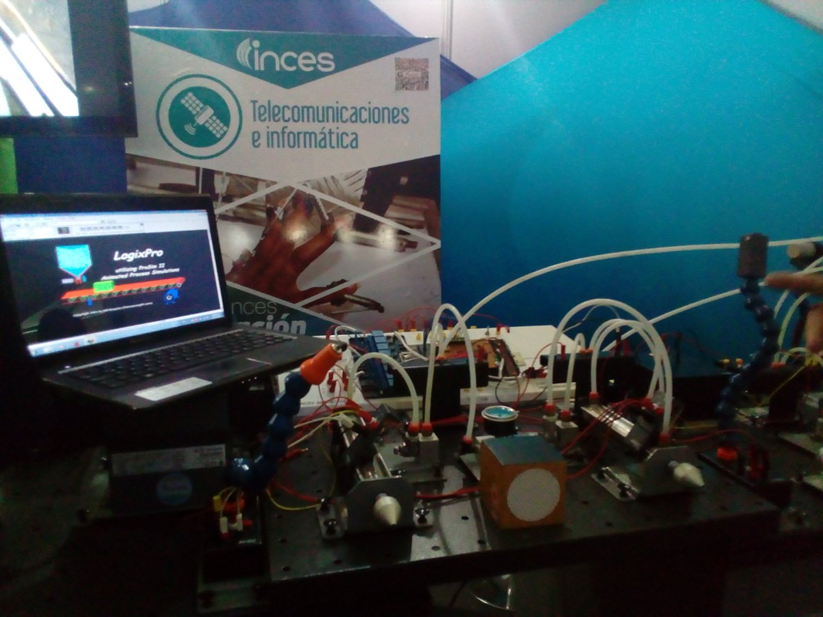 Incesocialista's tweet photo. #EnFotos | Presente en la Feria Internacional de Ciencia y Tecnología, desde el CFS Simón Bolívar de @anzinces Simulador de Sistema Neumático aplicado en procesos industriales como la elaboración de alimentos, fármacos, bebidas, o para el área de seguridad. #IncesEnFictec https://t.co/1SylPQNFTi