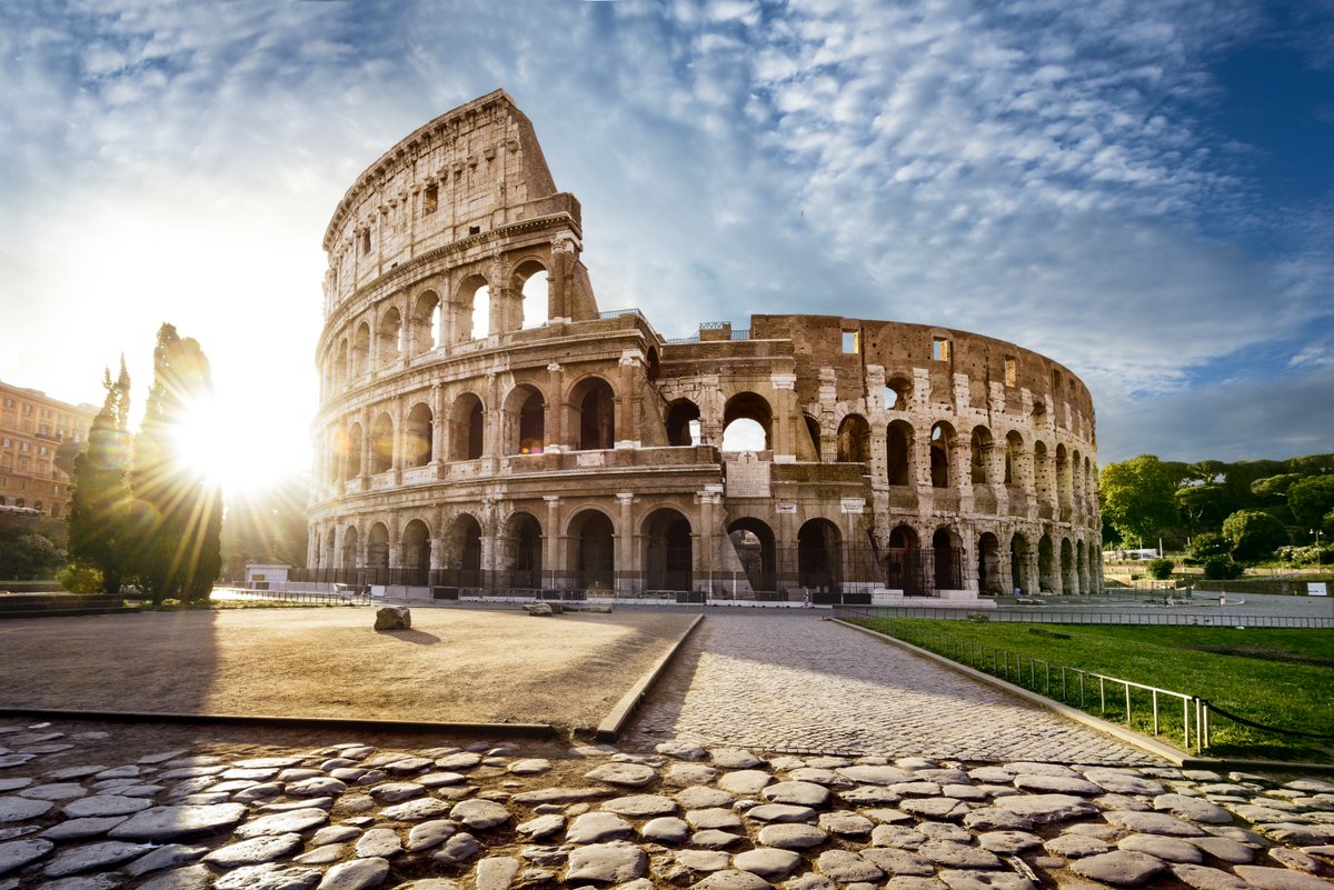 SuperBreak's tweet image. Great to see some of our favourite city break destination including London, Paris, Rome &amp;amp; Barcelona on the @TripAdvisor Top 25 Destinations in the World list! 

How many of the 25 destinations have you travelled to? bit.ly/2AhHvB0 #AnotherBreak