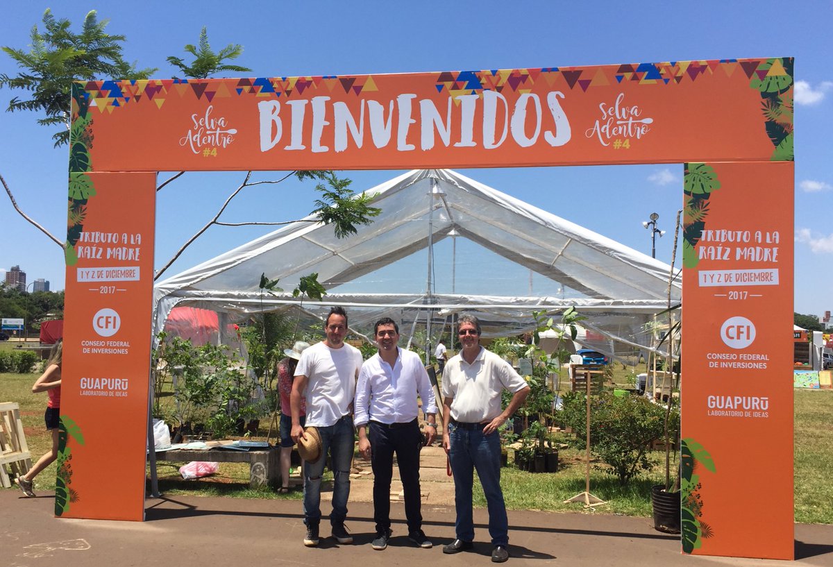 arruajm's tweet photo. Pasé a visitarlo a “Yuyo” Vedoya Recio. Todo listo para disfrutar hoy y mañana de SELVA ADENTRO, lo mejor de nuestra gastronomía. Imperdible! https://t.co/Jjt6myF2C3