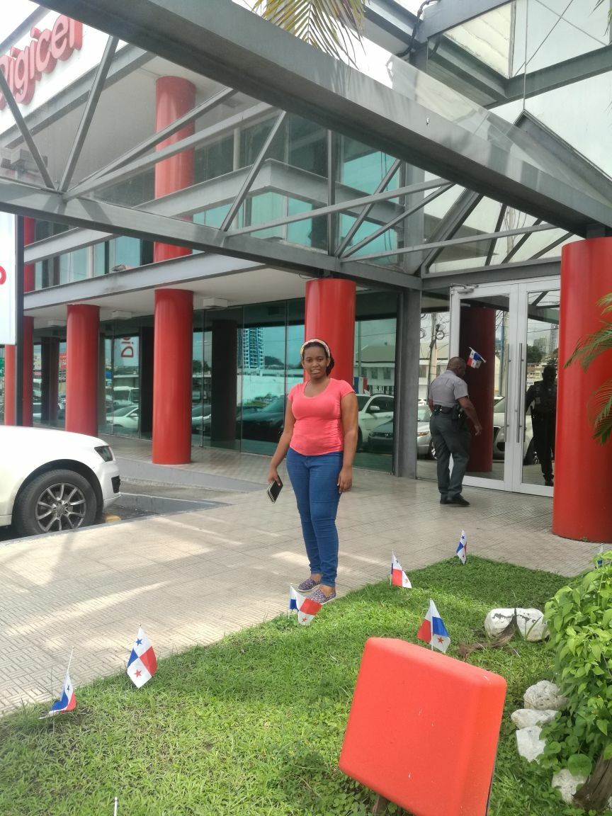 qualityworkscg's tweet photo. Buenos Dias from our team member, Julia, leaving the stamp of Quality all the way in Panama!

#international #lovequality #qualityworks https://t.co/c64uJwK2Ro