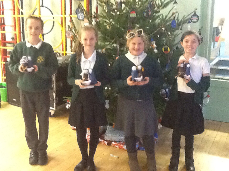 shakespearePPS's tweet photo. Putting our Mary, Joseph and Jesus decorations on the tree. https://t.co/wiaZhfNyZ2