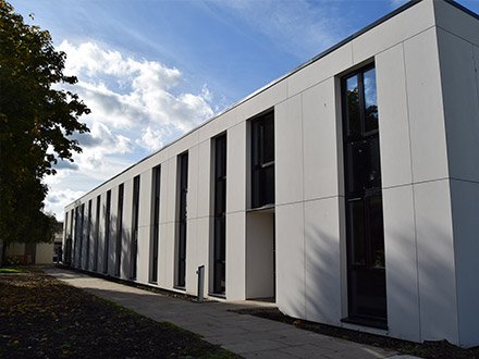 JUST RELEASED: Time-lapse video showing our team installing @MarleyEternit #rainscreencladding boards at Eliot College extension at the <a href="/UniKent/">University of Kent</a> on behalf of <a href="/DCBKentLimited/">DCB (Kent) Limited</a> youtu.be/FdwmnlzThBQ