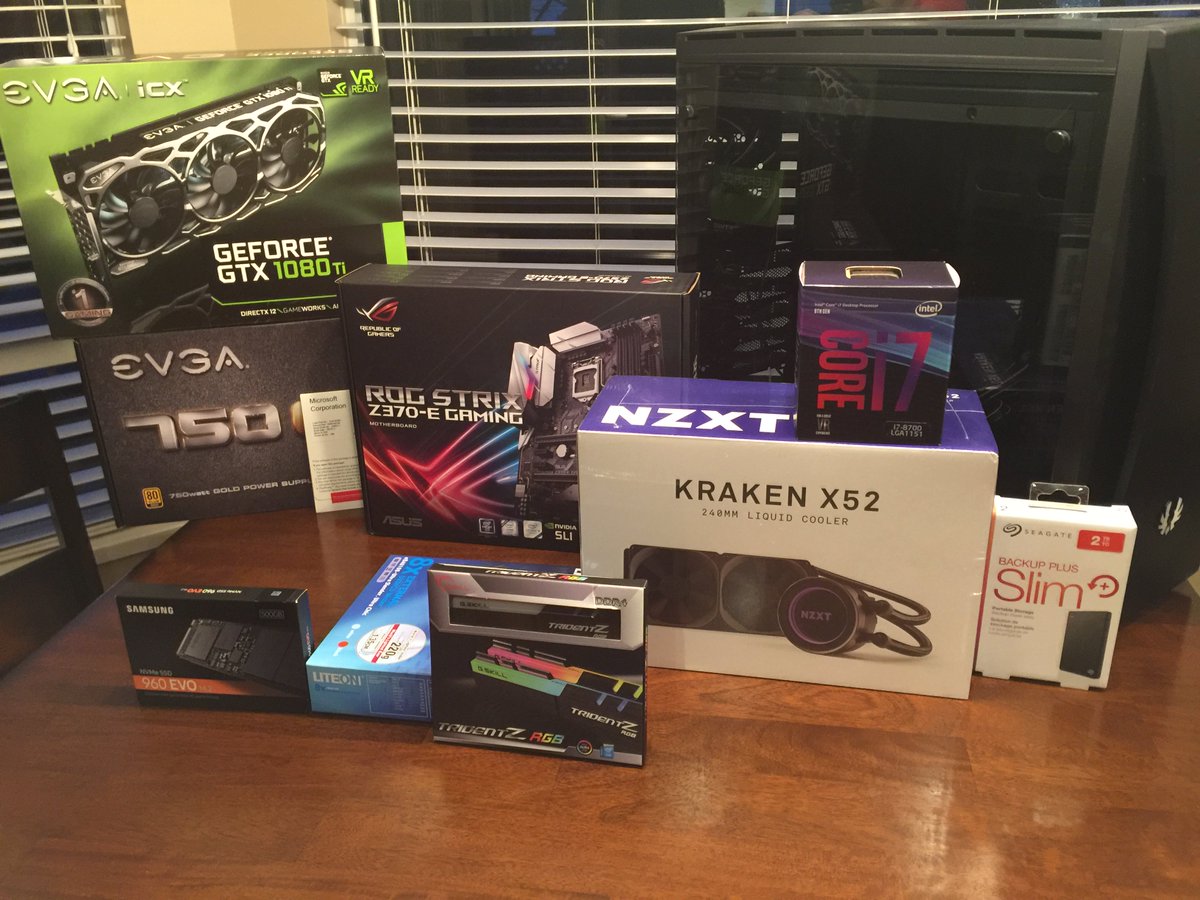 NoobByDesign's tweet photo. New #GamingPC build started ! #DreamGamingPC full RGB. GTX 1080ti FTW, I7 8700, Z370E, and much more https://t.co/8k9FBk9nHb