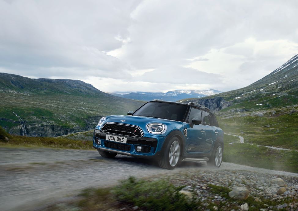 FrankKeaneMINI's tweet photo. Drive once. Donβt think twice. Experience the adventure ready #MINICountryman for yourself β call 01 240 5666 to book your test drive today!
#MakeitaMINI https://t.co/HxgH5n186P