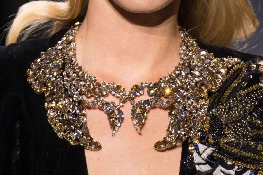 diorangxl's tweet photo. Elie Saab F/W16 Couture https://t.co/uNKbNHKvEn
