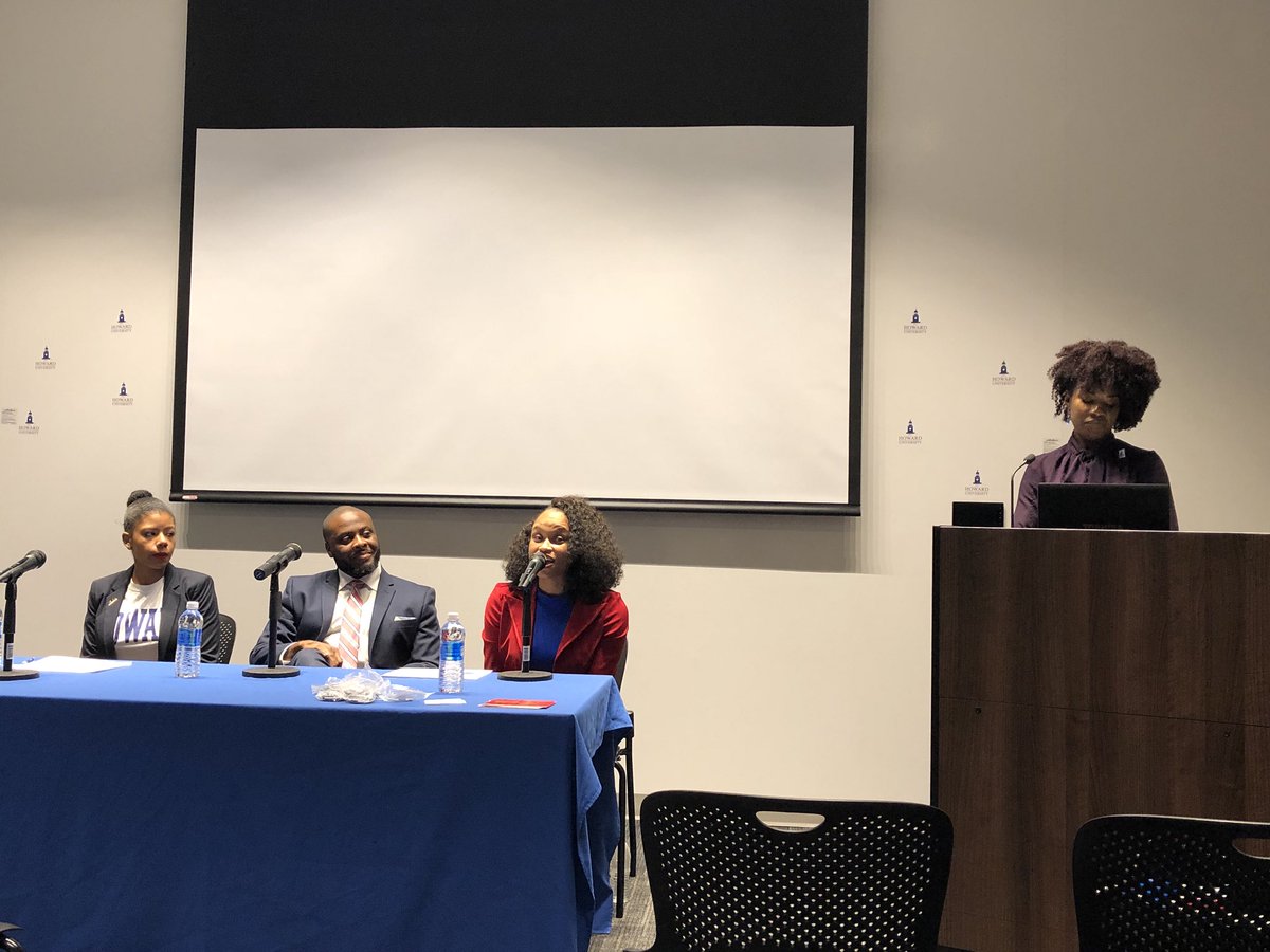 BRIALife's tweet photo. It’s such a pleasure to support Financial Literacy. Thank you to the 150th Howard University Planning Committee for the opportunity to serve, and special thanks to all members of the community for coming to the event! #Finance365 #BriaClark #HowToNotBeBroke #BRIALife https://t.co/QUSUTXzTyu