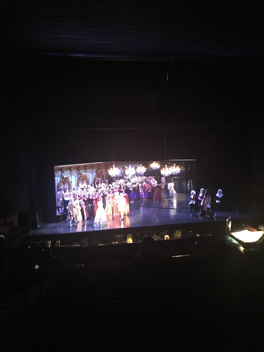 AliceFViolin's tweet photo. Soo great to be able to watch the piano dress rehearsal of Cendrillon at @RNCMvoice !! Can’t wait to kick off with performances from Weds 🎉 https://t.co/vl2ybwVRZL