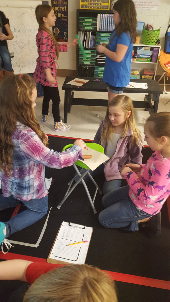 ReachASES's tweet photo. 3rd Grade "Mummifying a Hotdog" #MeasurementFun #AncientEgyptRocks https://t.co/MTa5ld2AkR