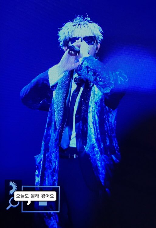 namjunemolle's tweet photo. MAMA RM https://t.co/nAdQY09hNr