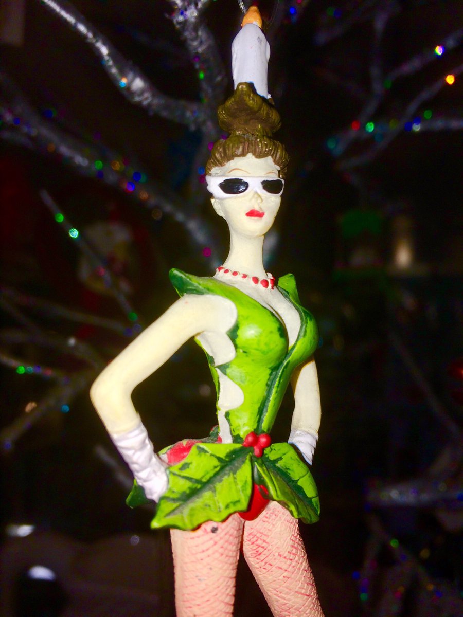 rolostore's tweet photo. Holiday ho is in the house come celebrate with a bit of https://t.co/XCchMksGYK #FridayFeeling #giftguide #shoplocal https://t.co/ArXJJVr5Mh