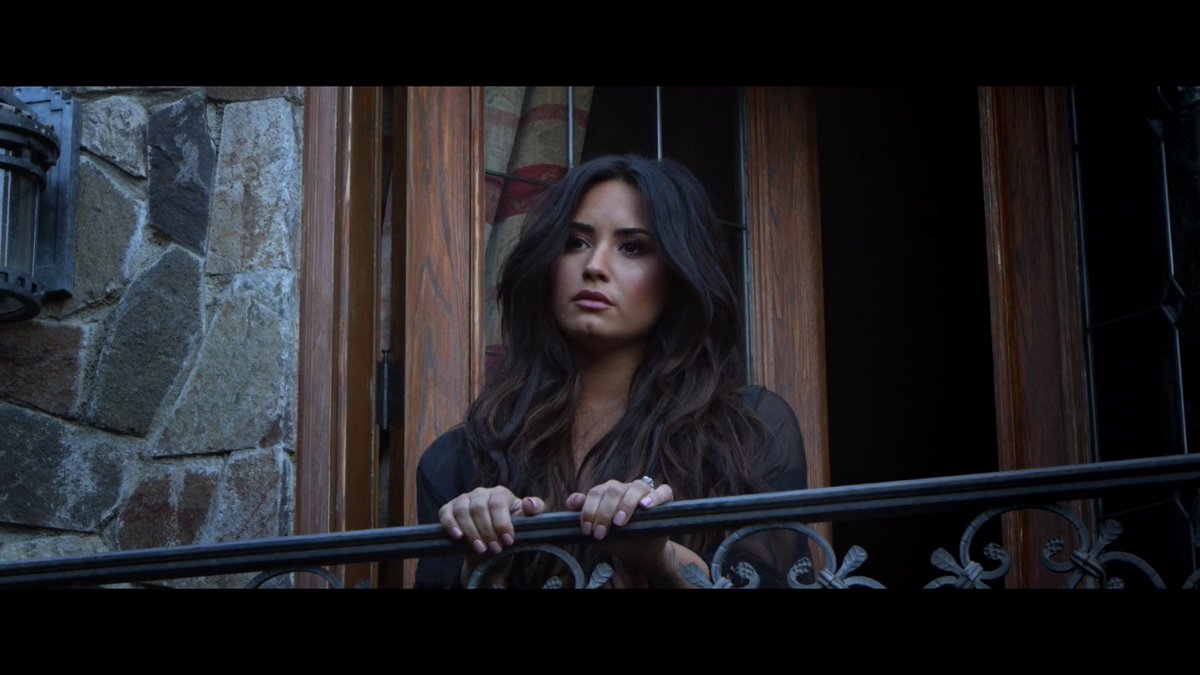 iJesseWilliams's tweet photo. https://t.co/RjqeOuzcHF #TellMeYouLoveMe #TMYLMVideo @ddlovato https://t.co/JD2ZFcWKxC