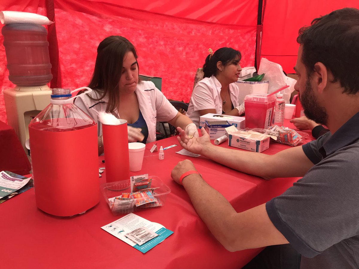 Hoy en el #DiaMundialdelaluchacontraelSIDA la ONG Rock &amp; Vida realiza una jornada de prevención y testeo rápido en nuestra ciudad.
Están todos/as invitados a participar!