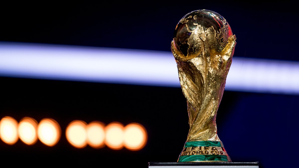 HNS_CFF's tweet photo. 🇭🇷🆚🇳🇬
16 June 2018, Kaliningrad (21:00 local time)

🇦🇷🆚🇭🇷
21 June 2018, Nizhny Novgorod (21:00 local time)

🇮🇸🆚🇭🇷
26 June 2018, Rostov-on-Don (21:00 local time)

#BeProud #Croatia #Vatreni #FIFAWorldCup #WorldCupDraw https://t.co/QghvbvhFwR