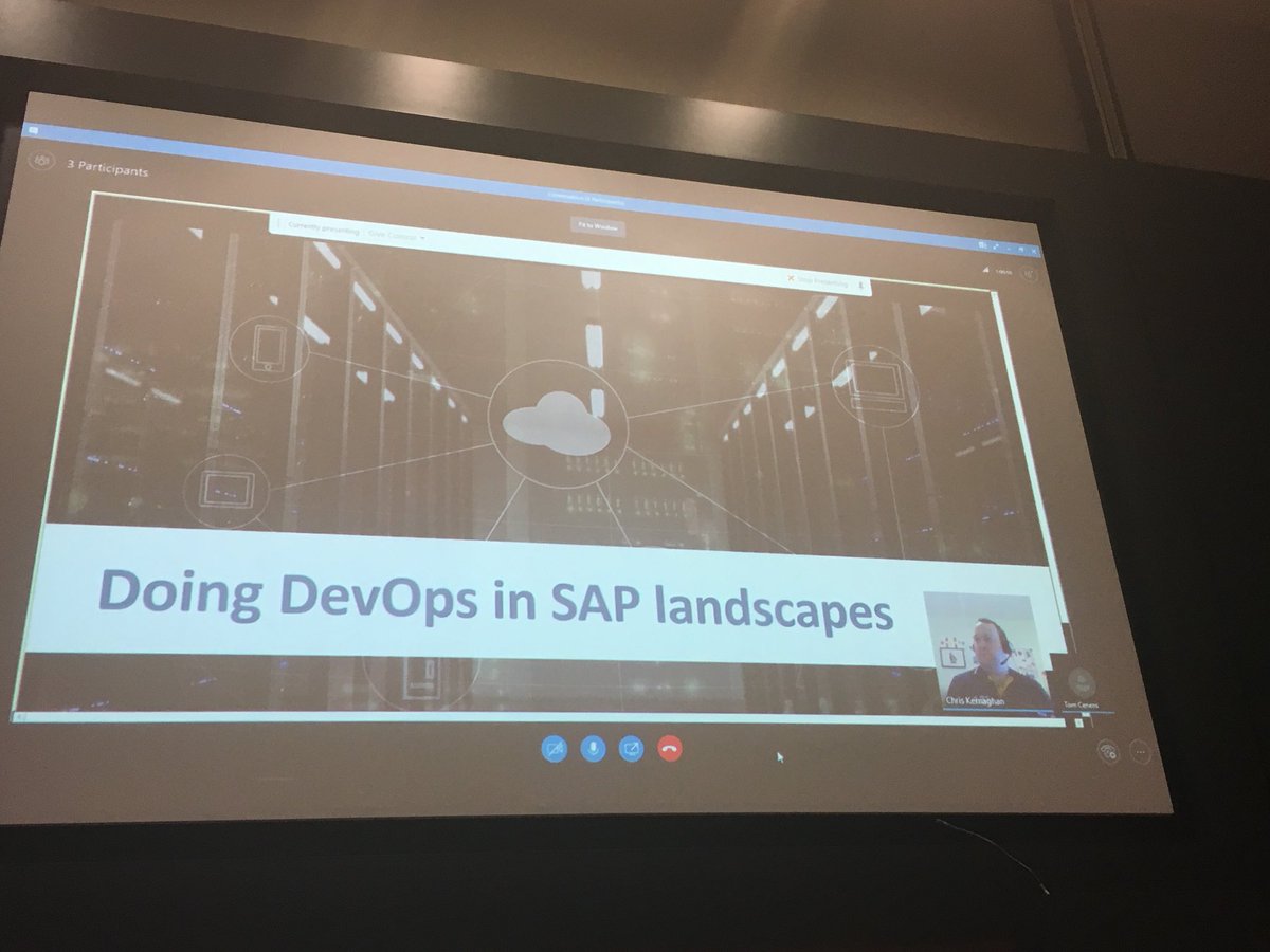 tomcenens's tweet image. Woohoo after a lot of hassle finally managed to get @BoobBoo on screen at #sitparis #sapadmin #devops