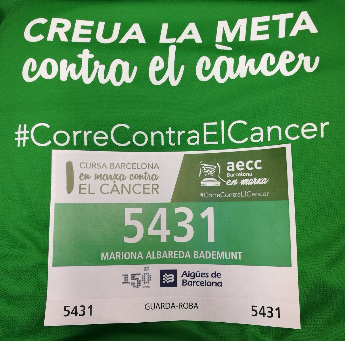 Dorsal apunt per #CorreContraElCancer amb @juliaalbareda!! Creuarem la meta per tots aquells que han patit o pateixen càncer i també pels seus familiars!! Gracies @aeccbcn per la gran feina que feu.