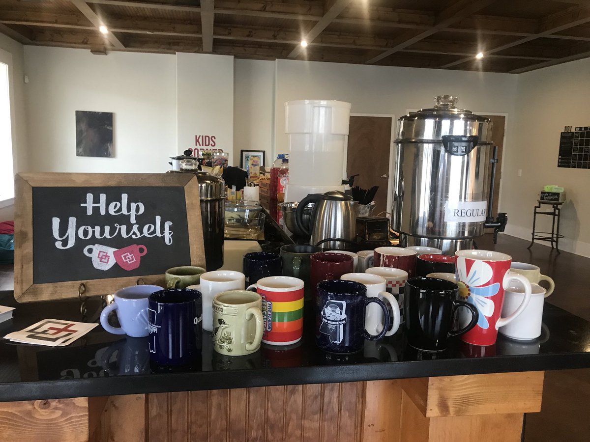 connection_umc's tweet photo. Connection is back open until 11 pm tonight! We’re STOCKED with food, coffee, drinks, and space! 101 W.  Lampkin St. https://t.co/BNQTtd8Rl8