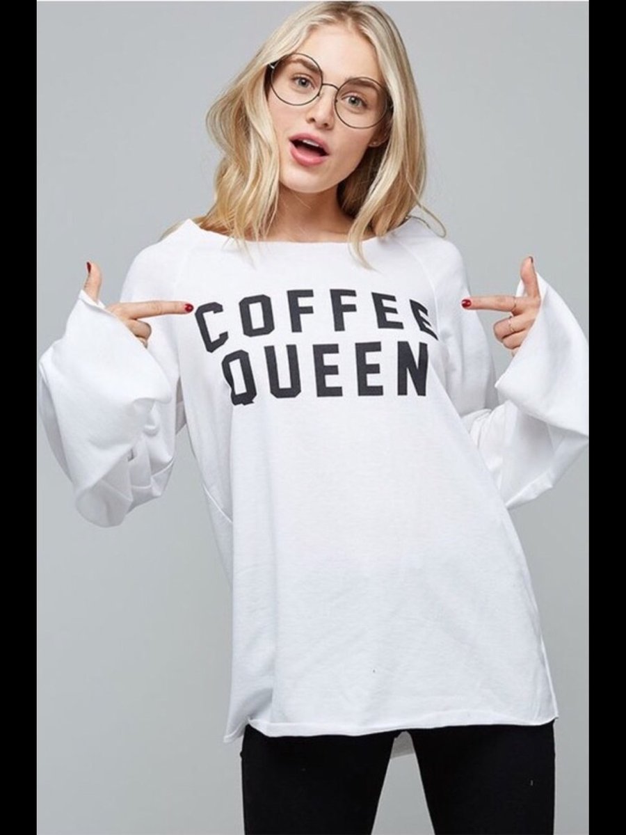 NVRMAS's tweet photo. #Introducing the #Holiday #Collection #shop #everything from #outerwear to #perfect #Accessories #online  #giftideas #HolidaysAreComing #ChristmasIsComing #SweaterWeather #poshnation #posh https://t.co/h7zByoiI9d https://t.co/aaDMApHybX