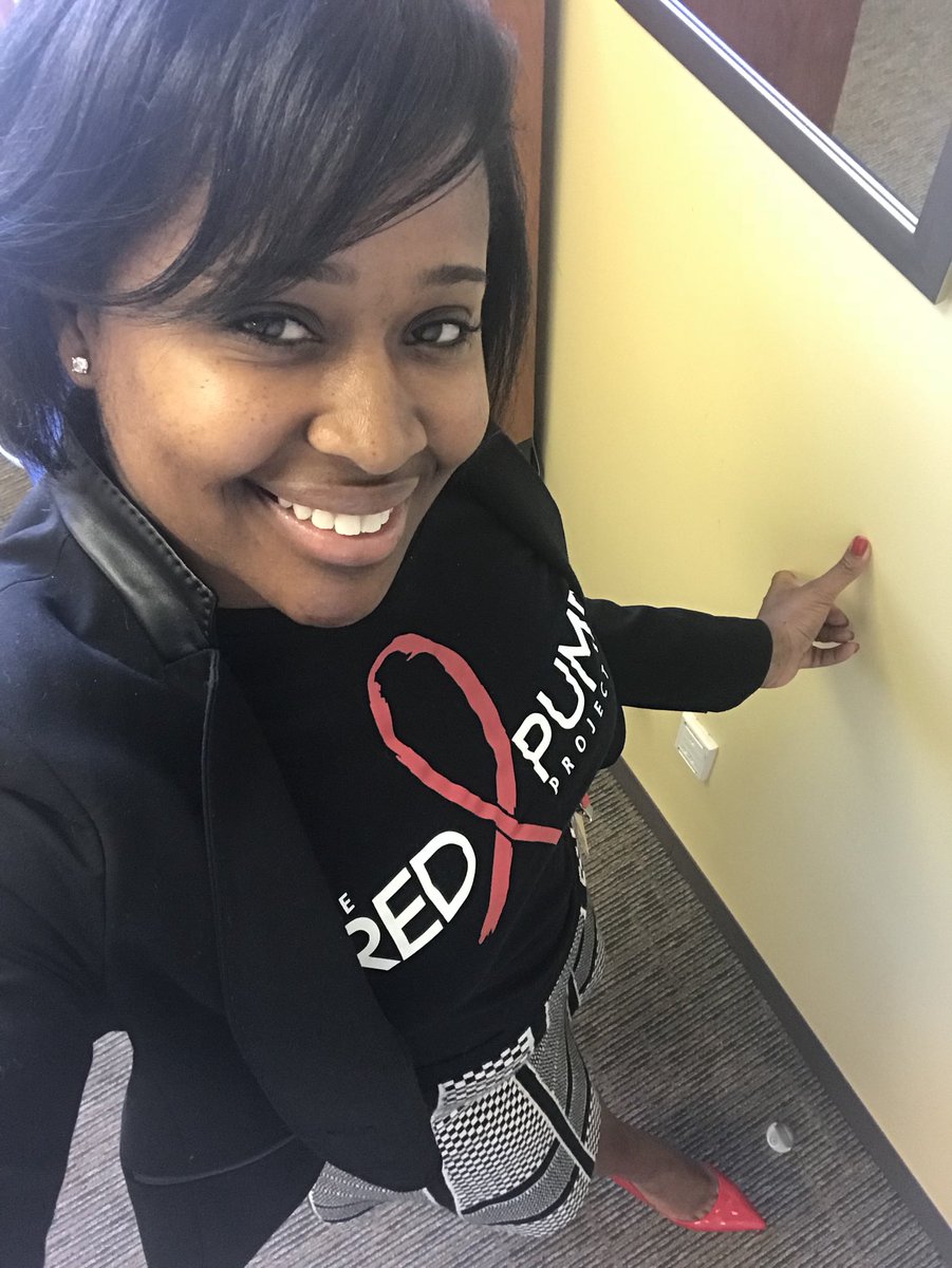 Now_Jenn's tweet photo. Today I am representing for the ladies of the @redpump project! These ladies promote HIV awareness in women &amp; girls of Color using red shoes ❤️❤️! 🛑  Follow their amazing work!! #RocktheRedPump 👠👠👠👠❤️❤️❤️ #Awarenessisalwaysinstyle #RedPumpRocker #WorldAIDSDay https://t.co/uU66MB3cfL