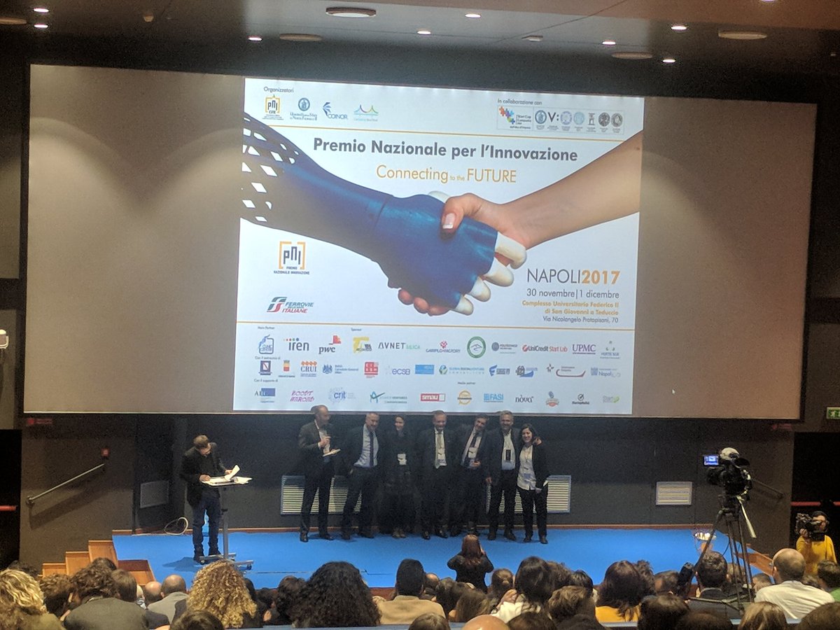 T3_Basilicata's tweet photo. Complimenti ai ragazzi di @biomedical_lab vincitori del premio speciale "Innovazione Health Care" per l'innovazione tecnologica nell'erogazione dei servizi sanitari con il loro #PDWatch #startup #innovazione #PNI2017 https://t.co/2eQduv1cLG