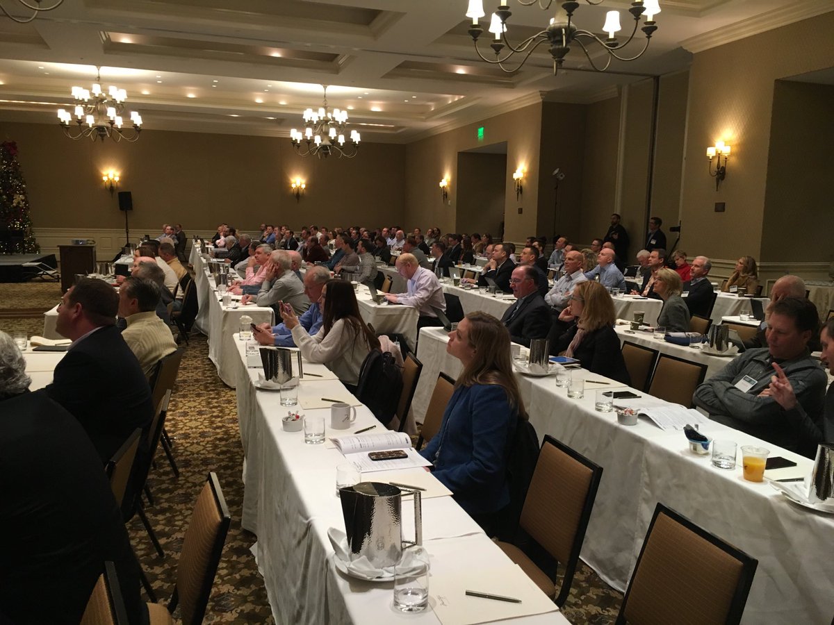 spencehoole's tweet photo. Packed house #SummitConference2017 #DirectorSummit Outstanding and timely content. Connect and Collaborate. Making Boards Better. @Diversified_Ins @TechAssure https://t.co/HgZYPbG6E3