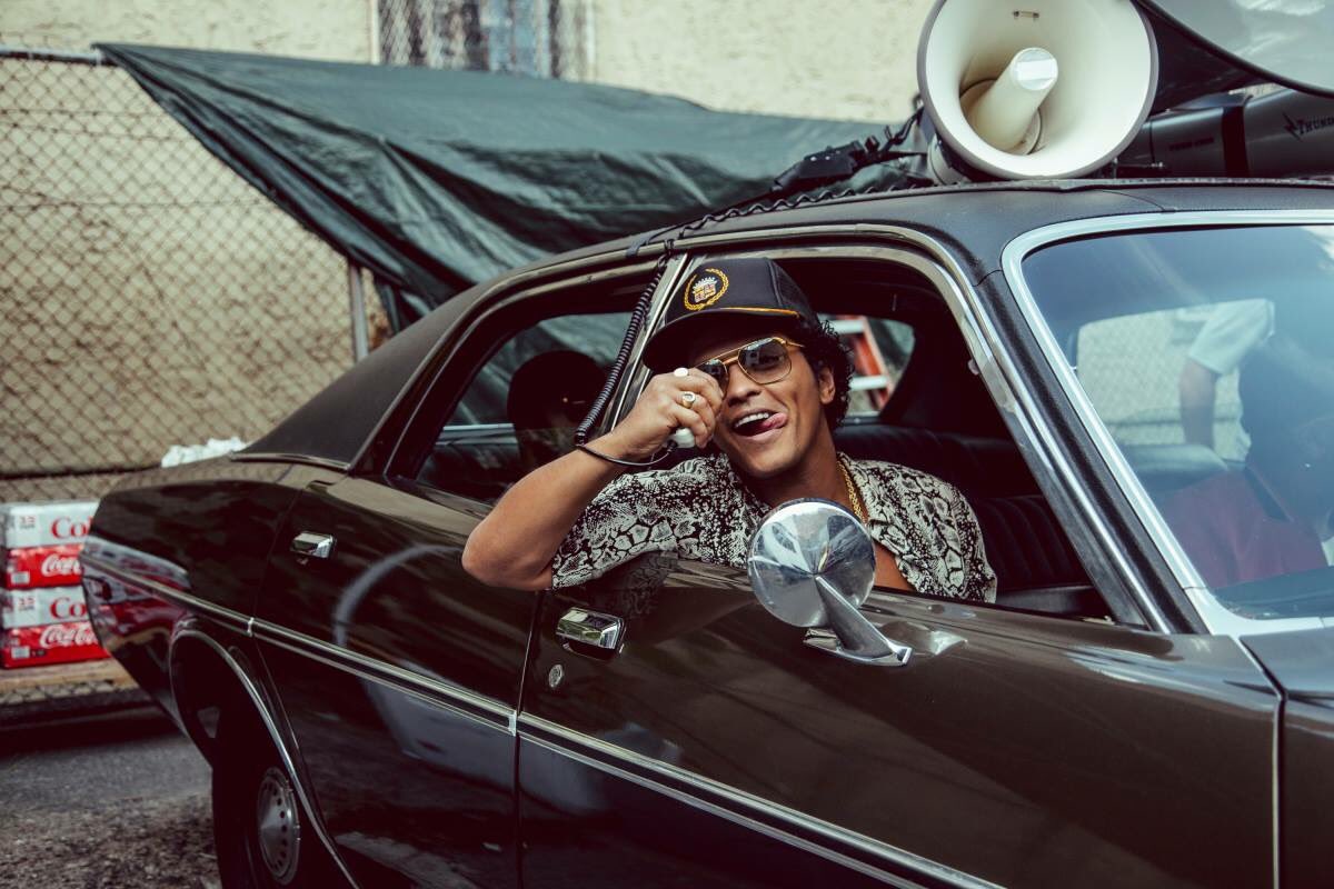 MilOO19130's tweet photo. #BrunosTVSpecial
#BrunosTVSpecial
#BrunosTVSpecial
@BrunoMars #HooligansFamily
Mer 6 Déc à 23h sur TMC live at @ApolloTheater https://t.co/mZHcutyGhR