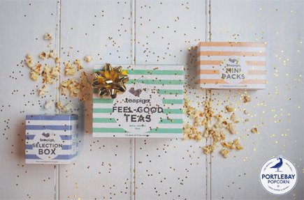 Portlebay's tweet photo. The #PortlebayAdventComp has arrived! To kick us off on Day 1 there’s a collection of delicious @teapigs teas and a box of Portlebay Popcorn for one lucky winner! Like, RT, follow &amp; click the link to #win! https://t.co/WTeUErUPJ6 #competitiontime https://t.co/MXubpVmOJM