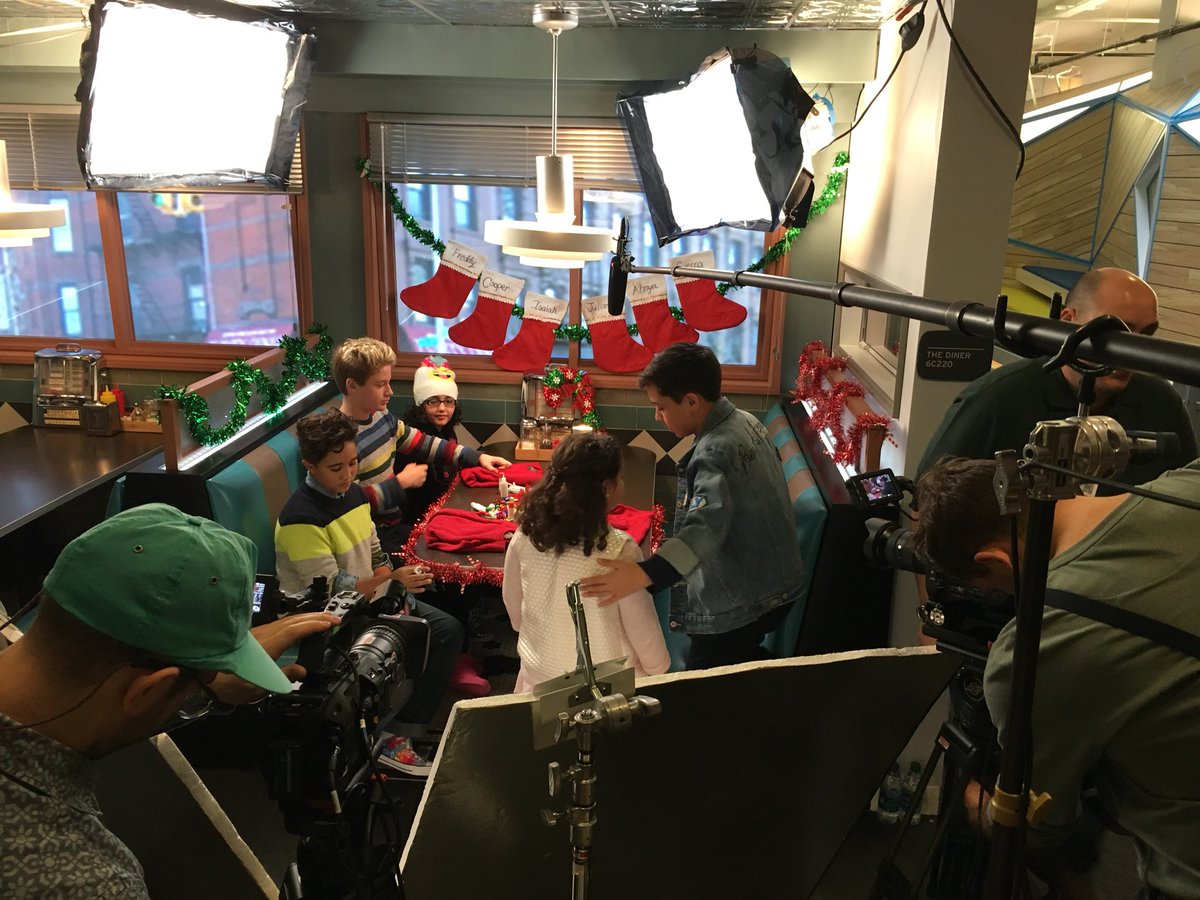KIDZBOPCooper's tweet photo. ‘Tis the season to be jolly and to watch some new KIDZBOP videos🎄#KBYouTubeFridays #KBFun #Christmas https://t.co/5d6ijjFi15