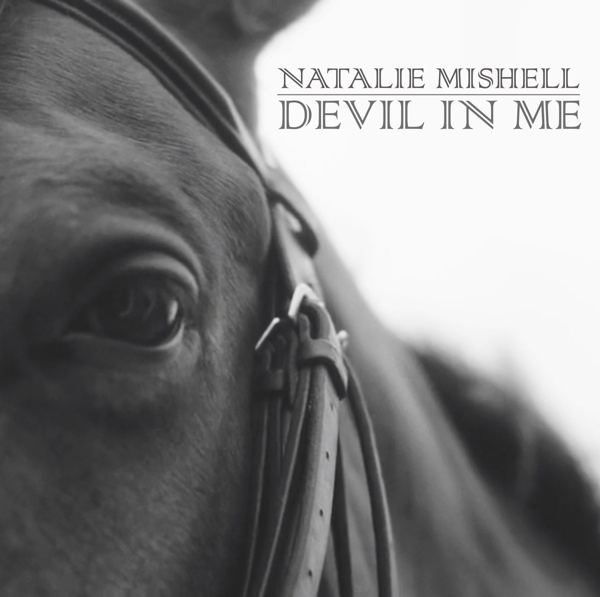 New single “Devil In Me” now available on Spotify. Music video, directed by <a href="/jessmlowe/">Jessica Lowe</a> is available on YouTube. m.youtube.com/watch?v=21z1Xq…