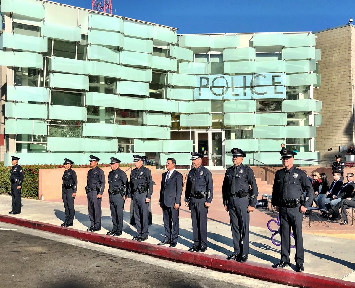 LAPDChiefBeck's tweet photo. Yesterday’s @LAPDHollenbeck Divisional inspection embodies everything that makes our Department great: tradition, honor, partnerships, friendships, and  people that love what they do- serving the residents of #LosAngeles. https://t.co/IepvynKt1b