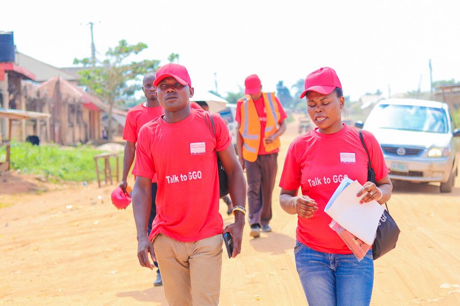 maziibe_'s tweet photo. You fit follow Governor Obaseki talk oooo, make we know your ideas. Talk with our field agents as dey enter your area.
#TalkToGGO https://t.co/EcIuFM571c