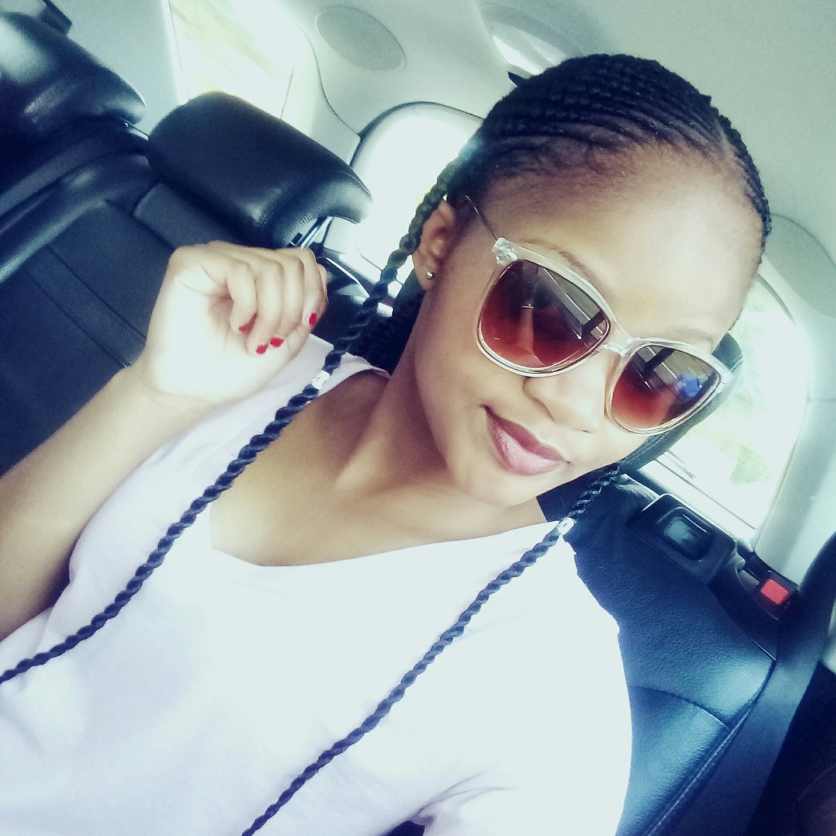LeFHULz's tweet photo. #NewProfilePic https://t.co/CMimBBR8TG