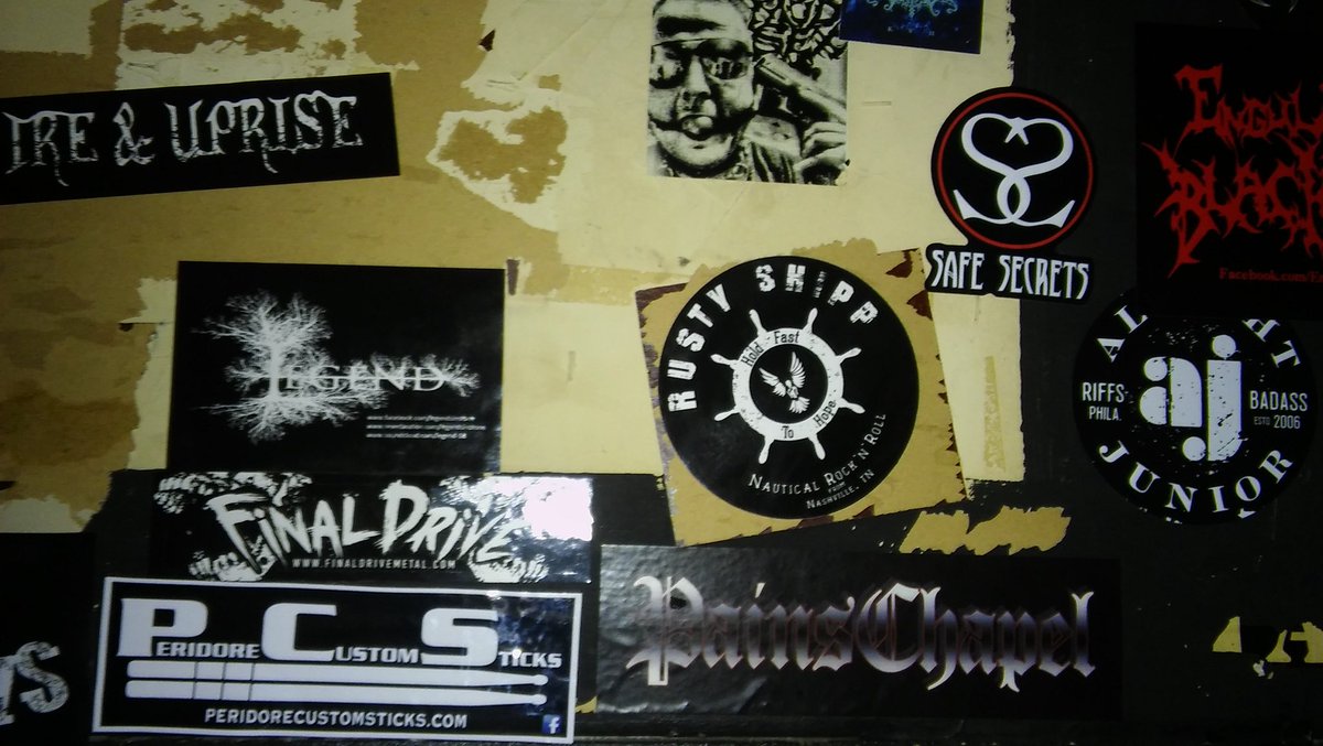 #FridayFeeling thankful to have played with such killer musicians.
This pic is from our last show in #Chattanooga 
<a href="/RustyShipp/">Rusty Shipp</a> <a href="/FinalDrive/">Final Drive</a> <a href="/KillingGraceTN/">Killing Grace</a> <a href="/murdercityband/">Murder City Comics</a>