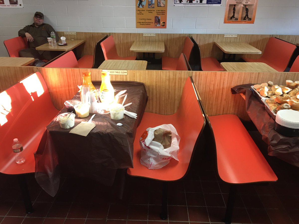 Teaneck and Jersey City Friday Safety recognition breakfast! Work strong Team.. <a href="/NorthAtlUPSers/">NorthAtlantic UPSers</a> <a href="/UPSers/">UPSers</a>