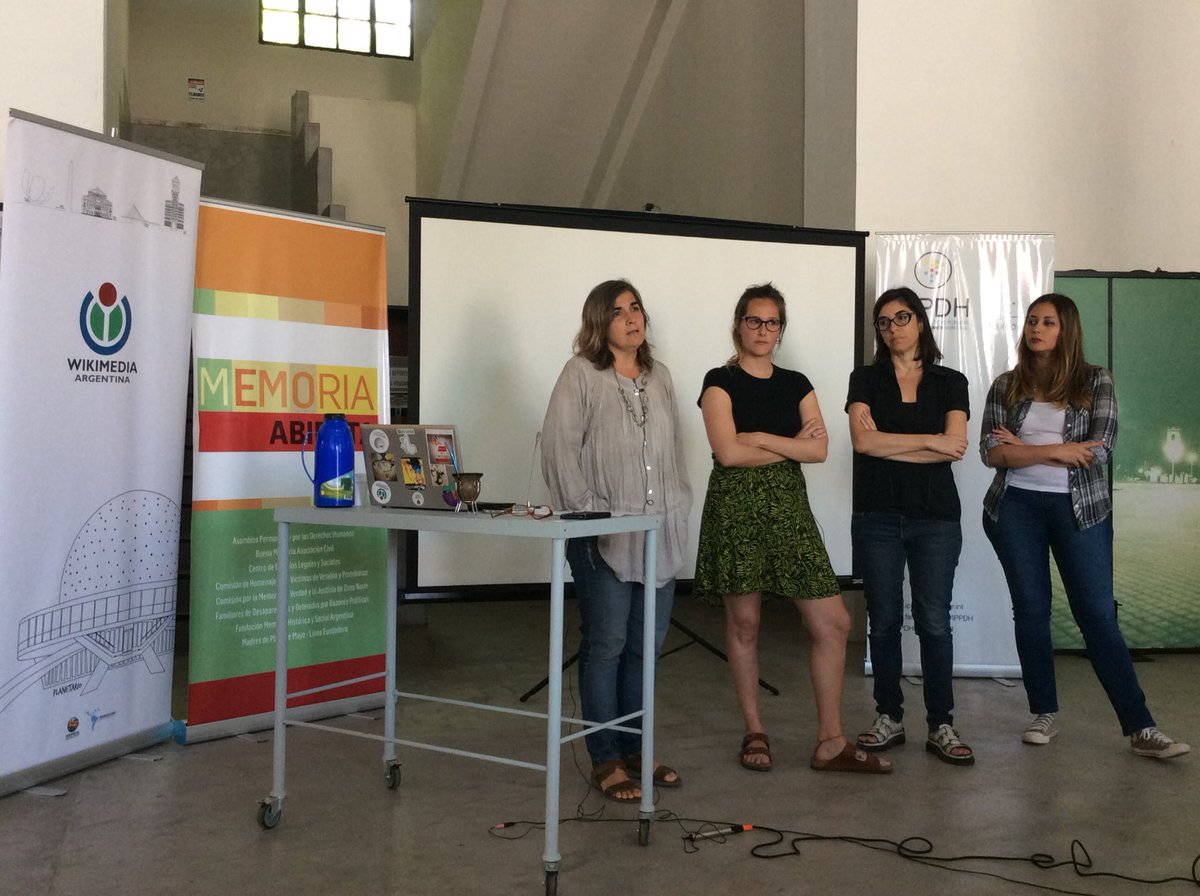 wikimedia_ar's tweet photo. Empezamos con la última #Wikilesa del año. @luli_ferrante @memoriaabierta @IPPDHMERCOSUR https://t.co/JSJYKqjxjT