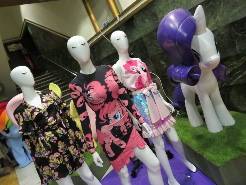 juguettos la morea telefono