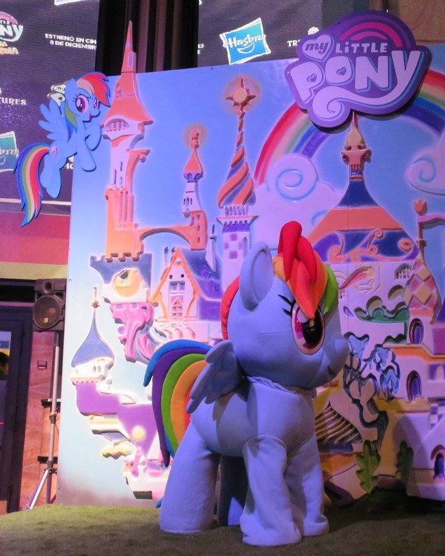 juguettos la morea telefono