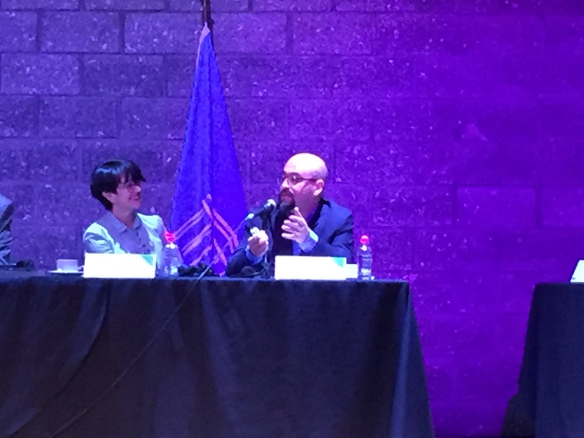 CulturaUdG's tweet photo. .@Lozadaigor presenta en el Foro #UNESCOZAPOPAN tres plataformas que ha generado la @udg_oficial para el desarrollo de audiencia artística y cultural: @FIMProGDL, #ESCENIA y Bienal #AtanasioMonroy.👨🏻💻💬
@CulturaZapopan https://t.co/nxWj0clfKL