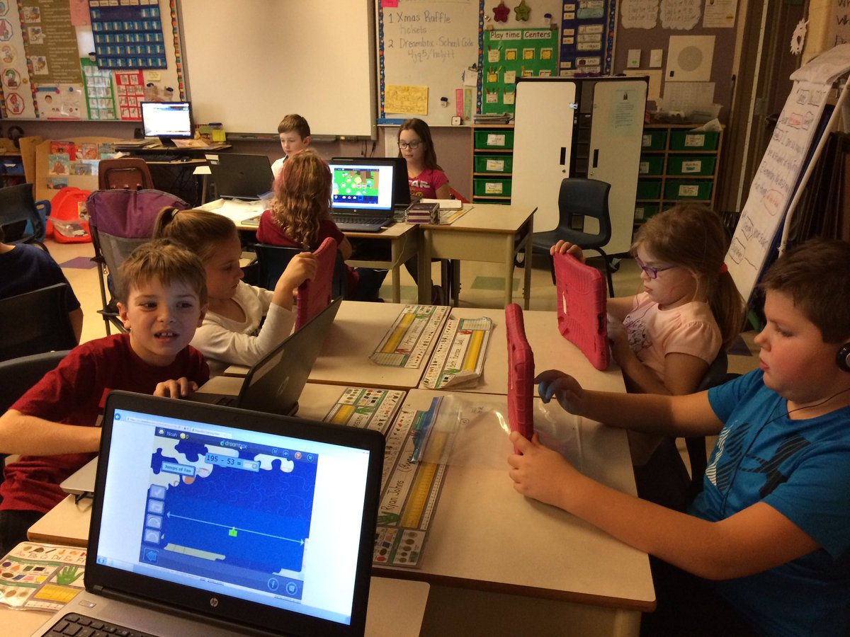 belinda_loder's tweet photo. Doing math digitally #engagedlearners #dreamboxmath #gr3math #FunFriday @NLESDCA @HTEK6 https://t.co/kv01vAbZyM