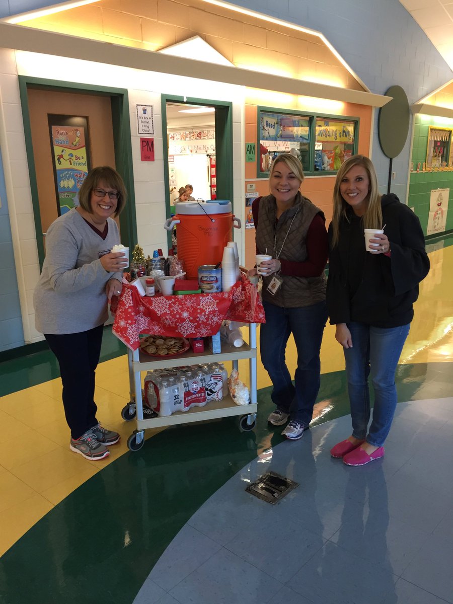 MrsPendell's tweet photo. A big thank you to all of our awesome administrators for giving us a sweet treat today at Bowman Primary! So thoughtful-a great way to start out December!🎅🏼🎄☃️ https://t.co/PWRwG2NECs