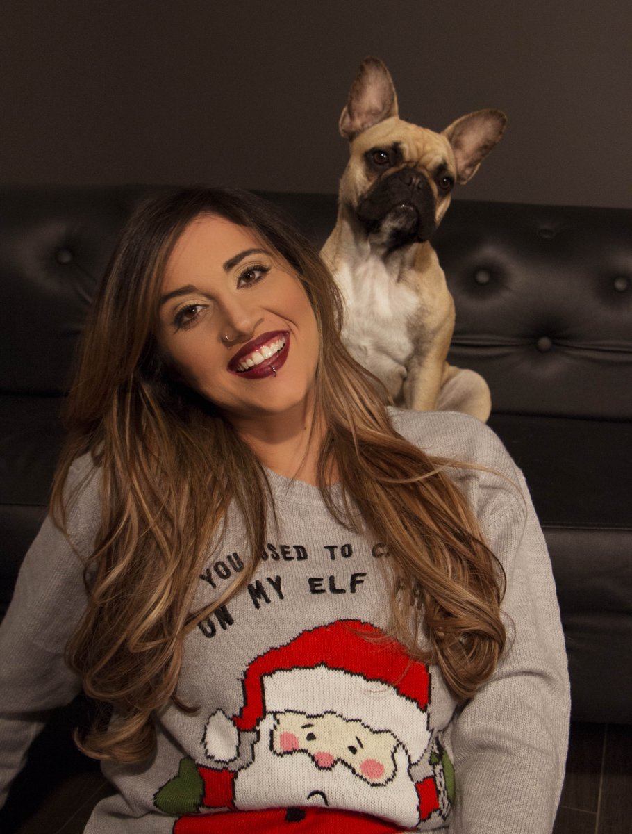 imamberofficial's tweet photo. Kicking off my favorite time of the year with Twiggy 😍

#xmas #festivemonth #love #joy #happiness #holy #jolly #falalalala https://t.co/hXZrgdCzD3