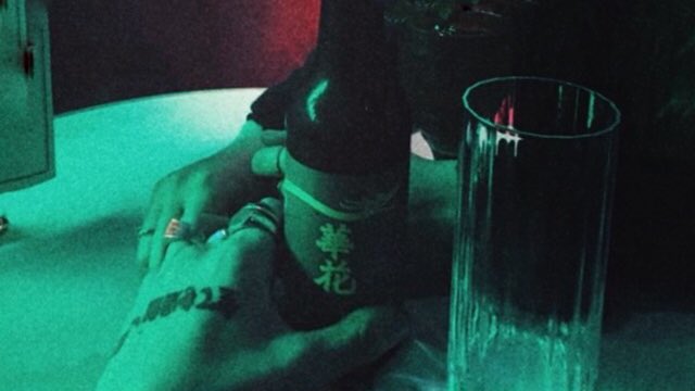 8unhouse tweet media